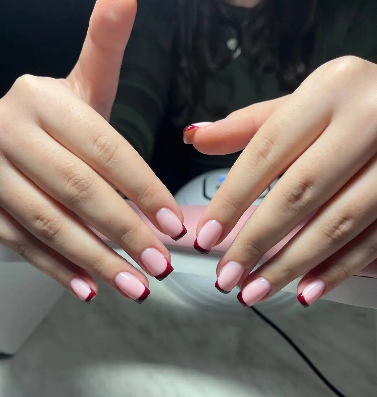 Новогодний маникюр на дому