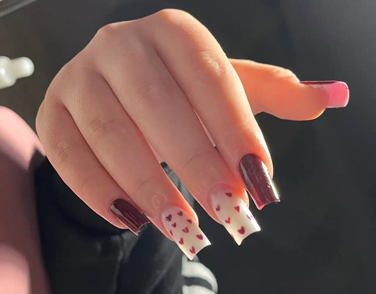 Маникюр на дому перед Новым годом