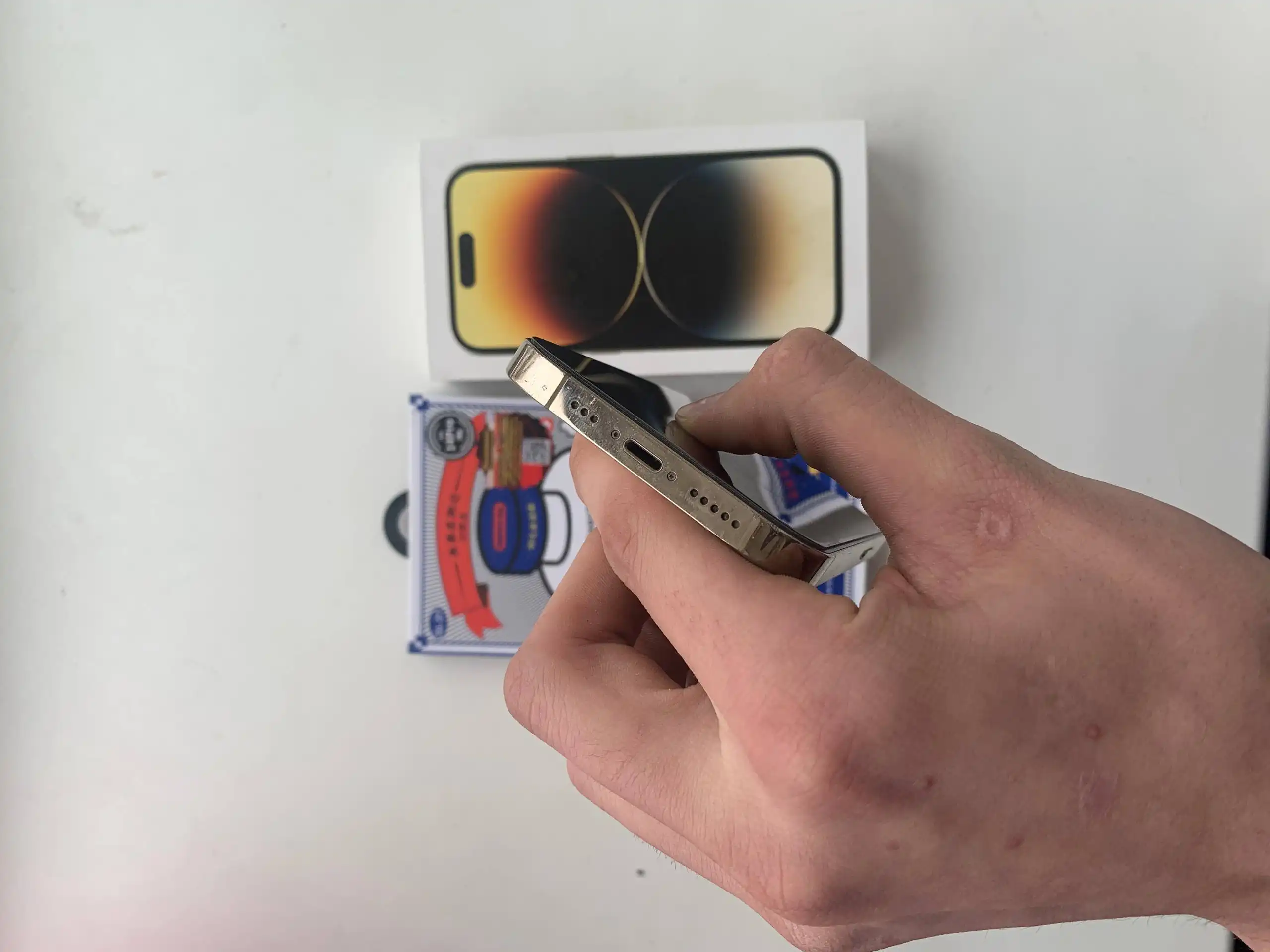 Айфон 14 Про 128гб с повреждениями - Телефоны (Электроника) в Ярославль