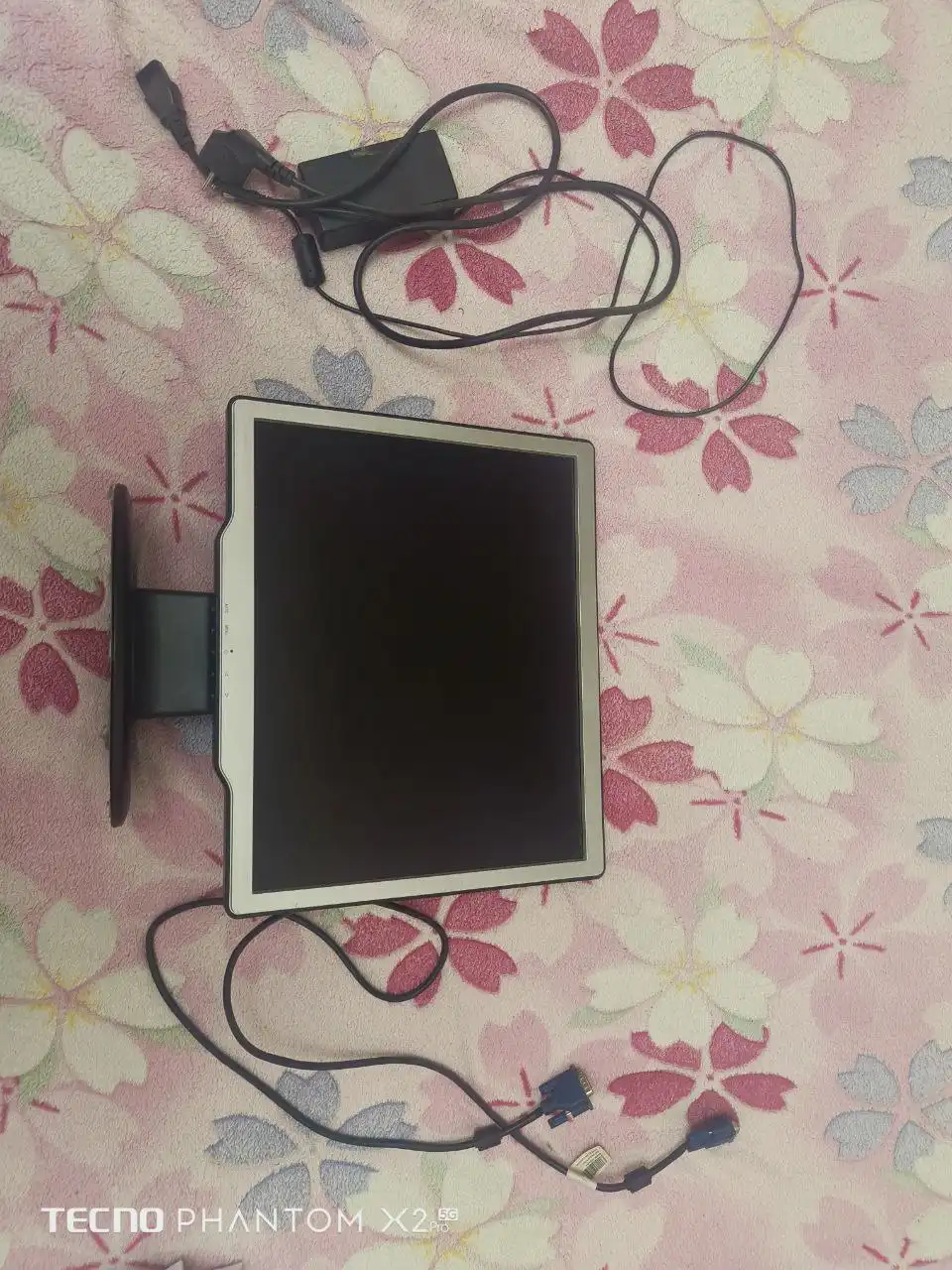 Продам мониторы для компьютера Syscom MSC-733 и Samsung 2233SN - Мониторы (Электроника) в Ярославль