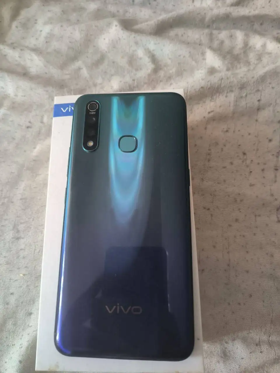 Продам смартфон Vivo z5x 6/64 Гб - Смартфоны (Электроника) в Ярославль