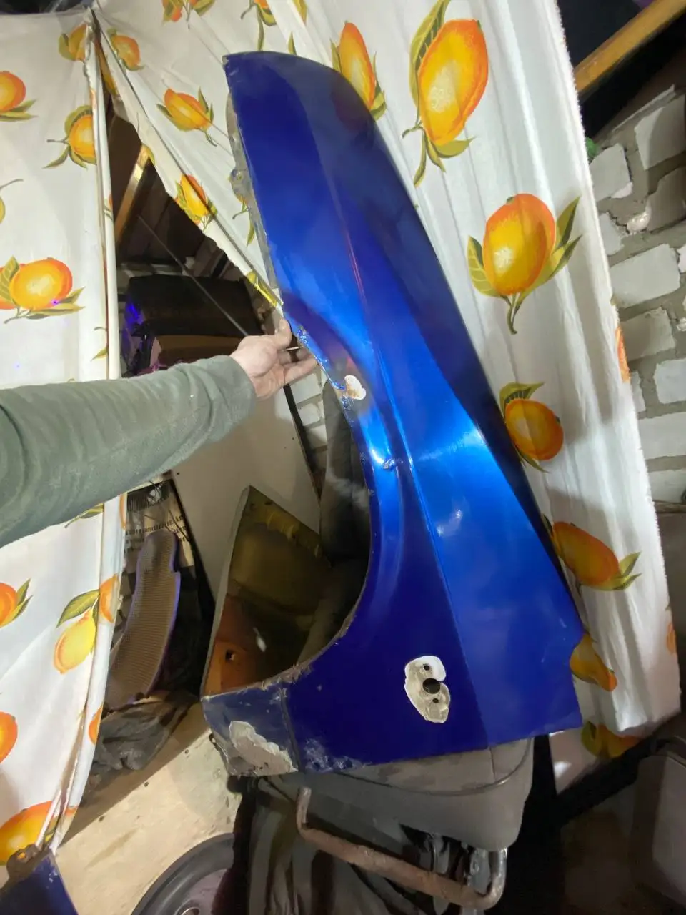 Продажа крыльев и поиск двери на ВАЗ 2109 - Автозапчасти (Запчасти) в Ярославль