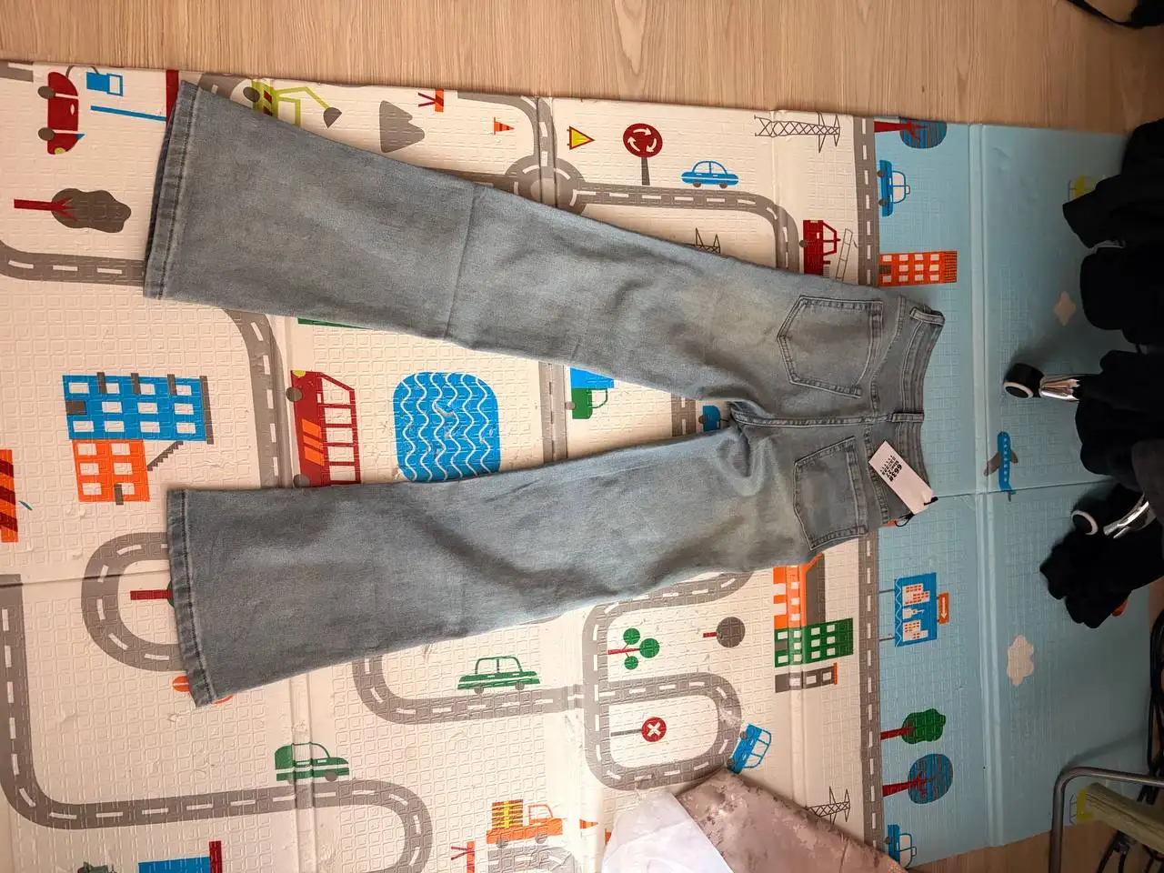 Джинсы буткат размера М - Джинсы (Одежда) в Ярославль