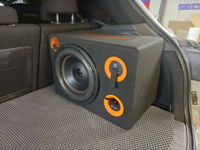 Продажа новых сабвуферов Piranha - Бытовая техника в Ярославль