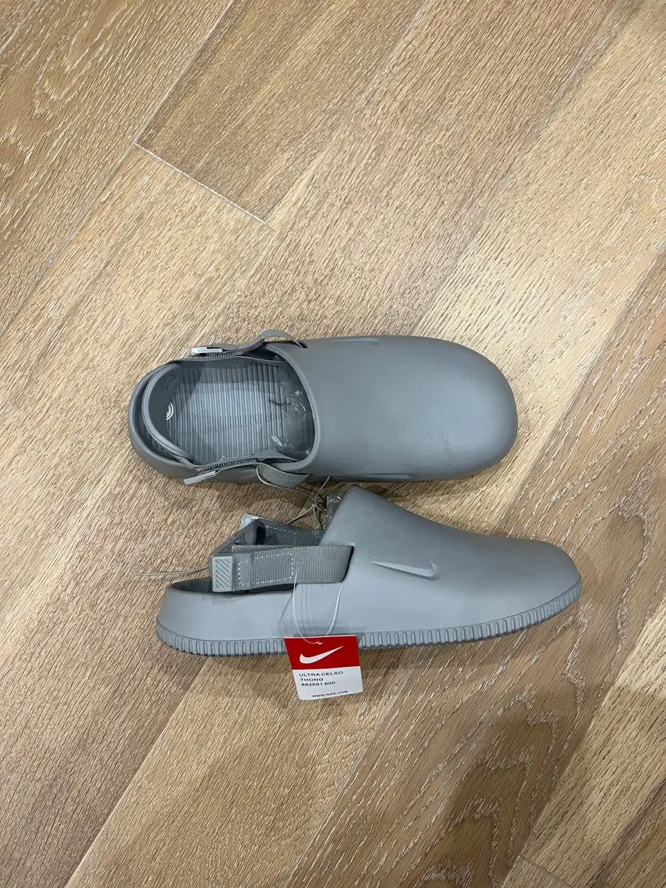 Новые сланцы Nike размер 40-40,5 - Обувь (Одежда) в Ярославль