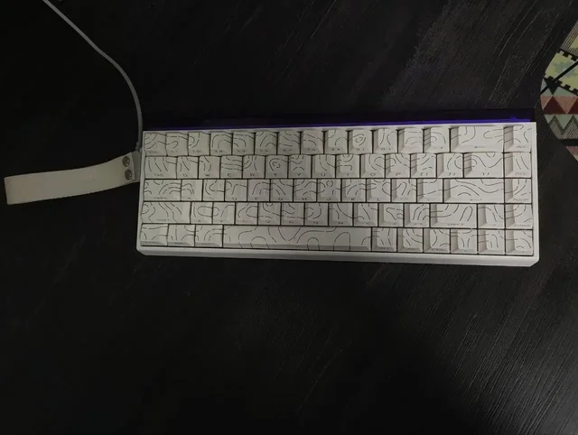 Продам клавиатуру Aula hero 68he - Вейпы в Ярославль