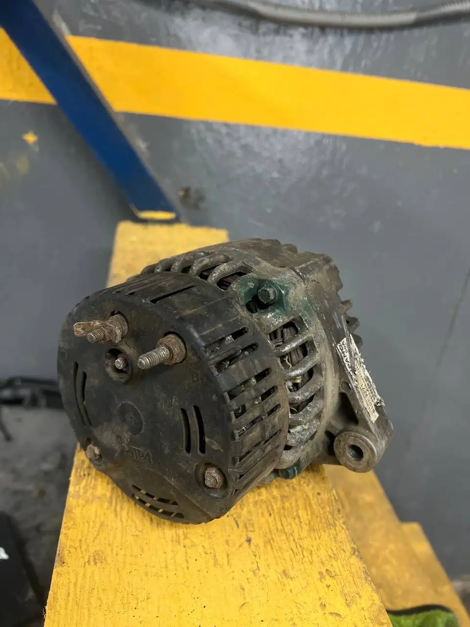 Генератор ВАЗ 2110, 2111, 2112, Приора 80А - Автозапчасти (Запчасти) в Ярославль