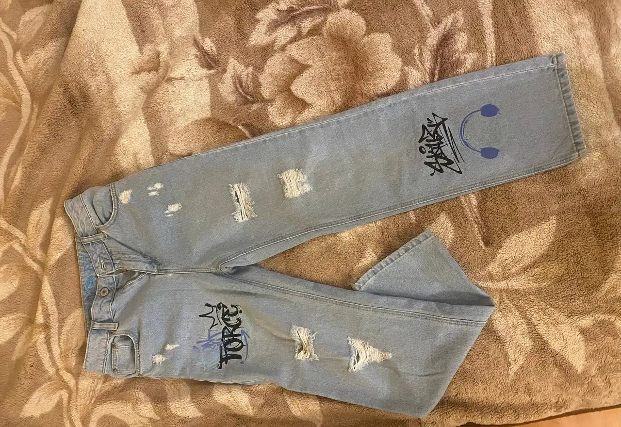 Джинсы на мальчика 146 р фирмы акула - Джинсы (Одежда) в Ярославль