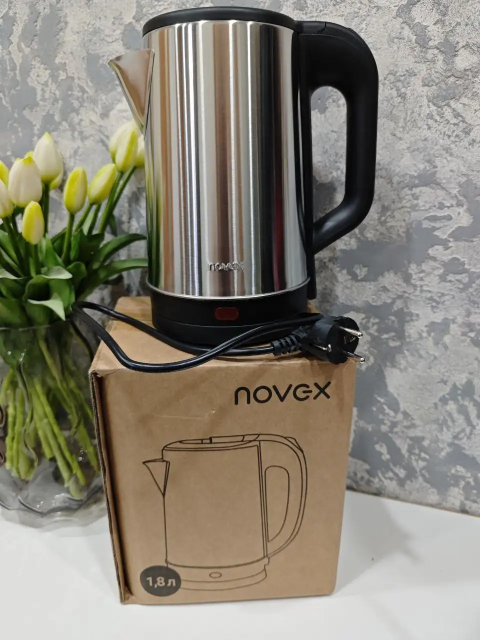 Электрический чайник 1,8 л 1500 Вт - Кухонная техника (Для дома и дачи) в Ярославль