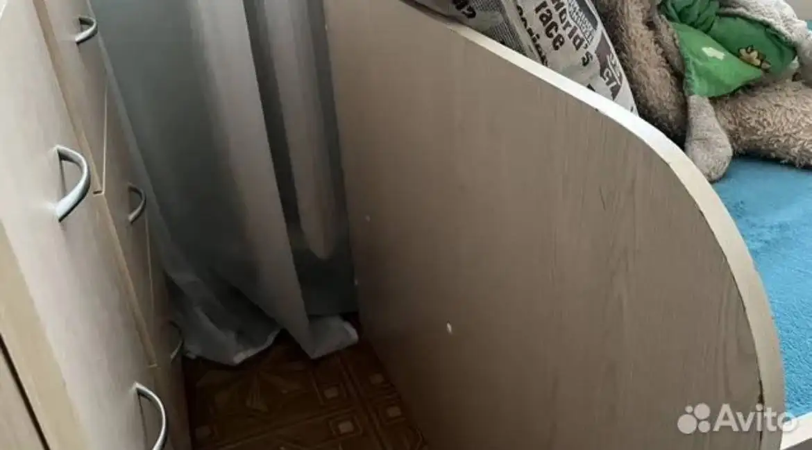 Односпальная кровать с матрасом и комодами - Мебель (Для дома и дачи) в Ярославль