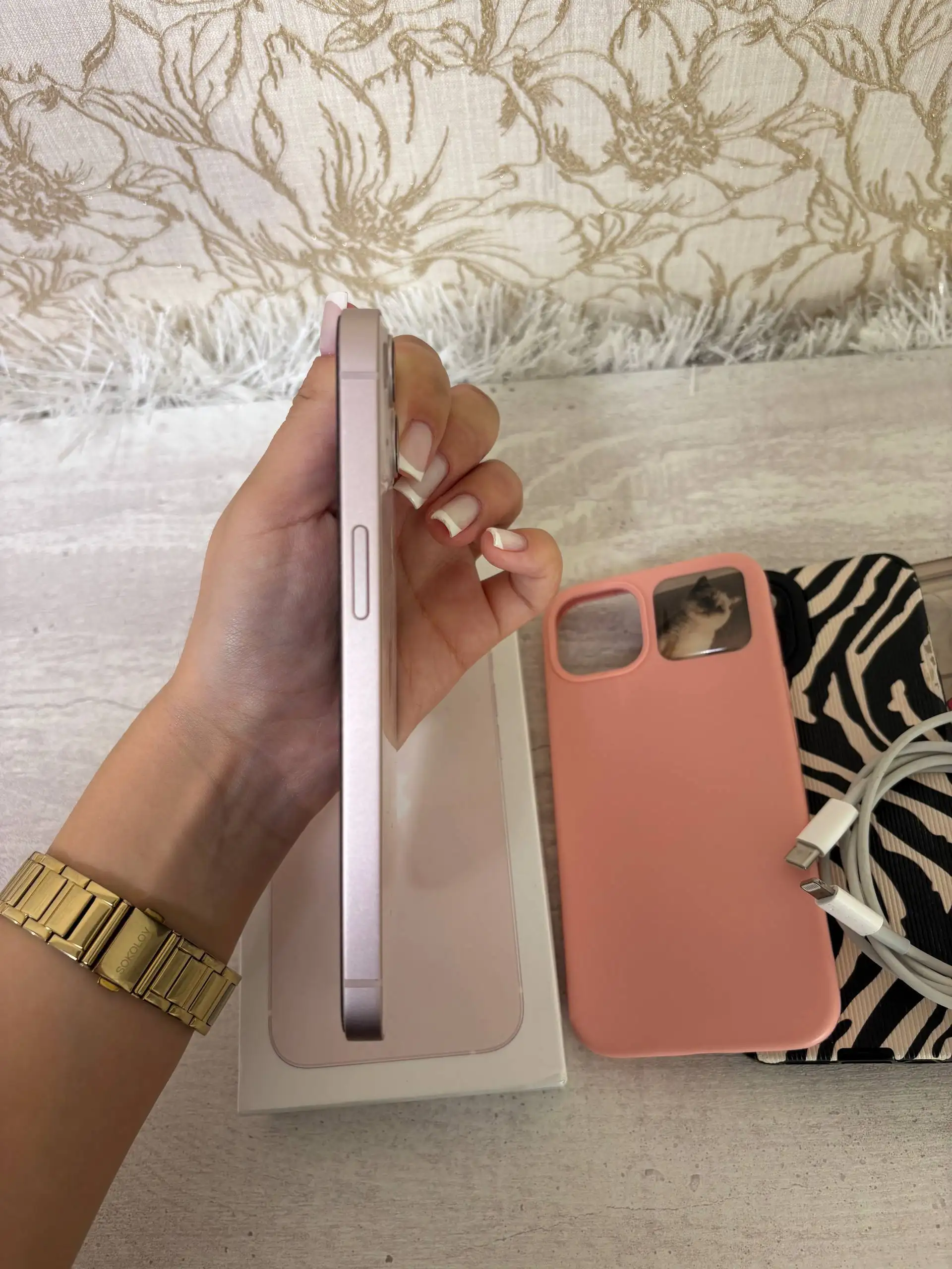 Продам iPhone 13 128 ГБ - Смартфоны (Электроника) в Ярославль