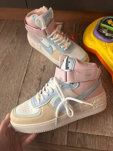 Конверсы 39 размер по ст 25 см - Ветровки в Ярославль