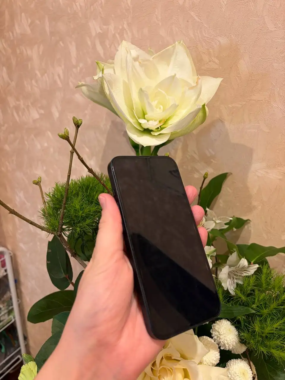 Продам iPhone 13 в хорошем состоянии - Смартфоны (Электроника) в Ярославль