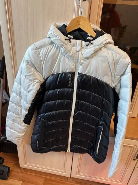 Женский пуховик рибок размер 42 - Парфюмерия в Ярославль