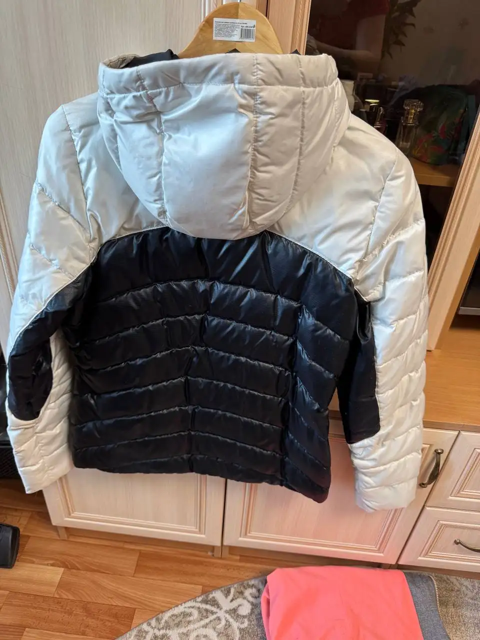 Женский пуховик рибок размер 42 - Верхняя одежда (Одежда) в Ярославль
