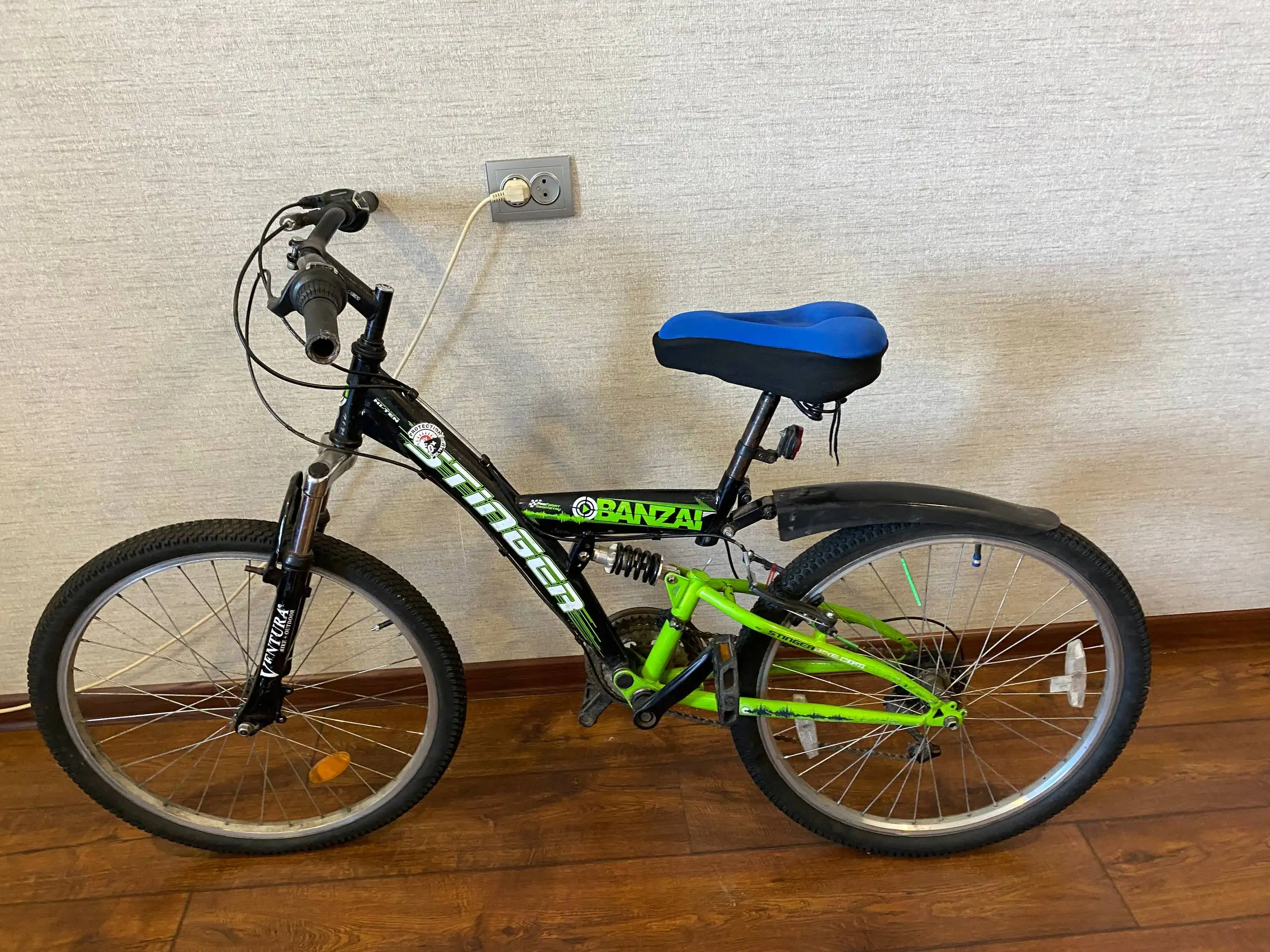 Велосипед стальной 24 дюйма с запасным колесом - Велосипеды (Хобби и отдых) в Ярославль