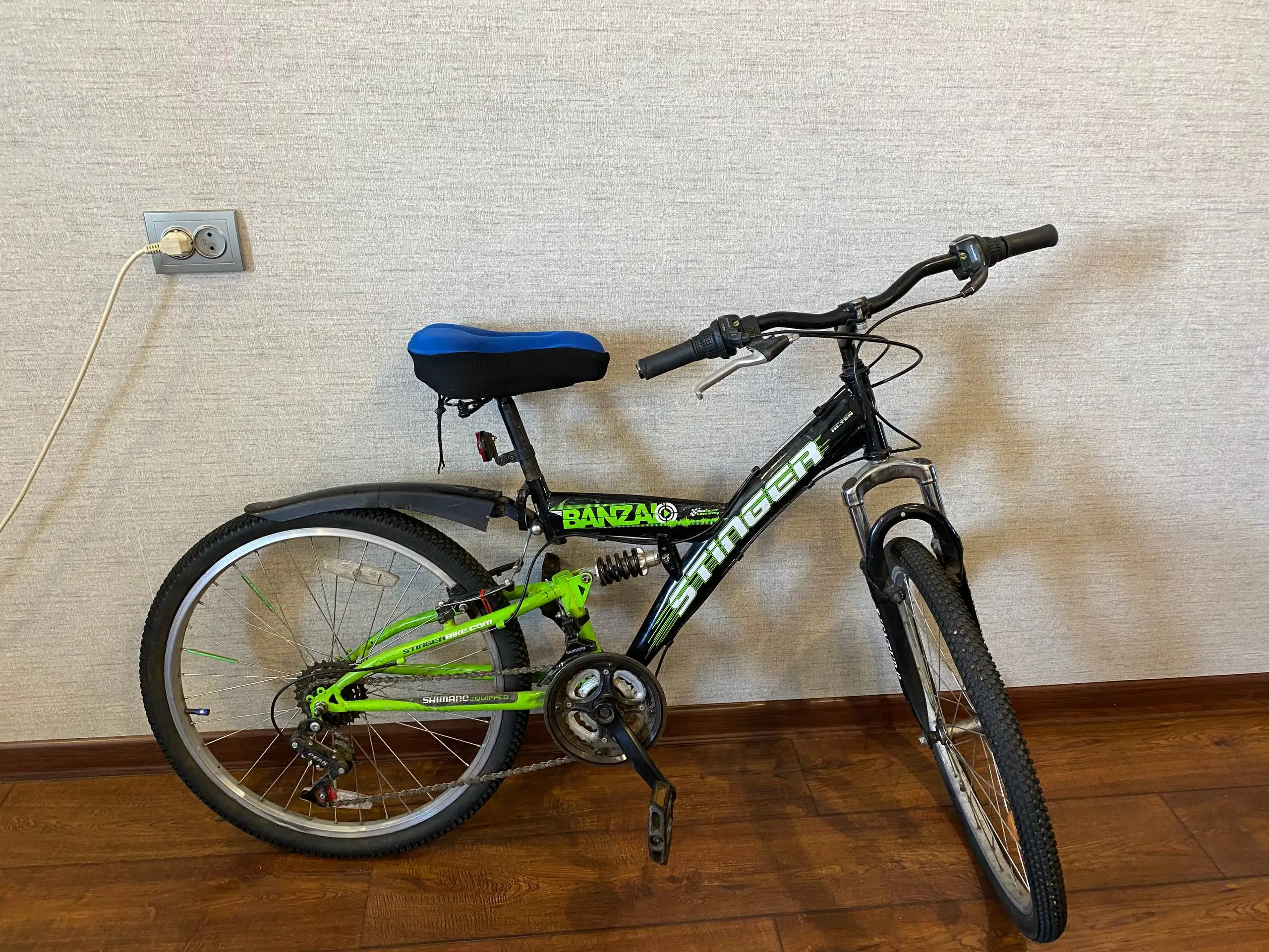 Велосипед стальной 24 дюйма с запасным колесом - Велосипеды (Хобби и отдых) в Ярославль