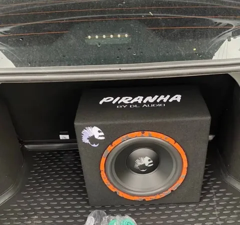 Продам активный саб - Системы видеонаблюдения в Ярославль