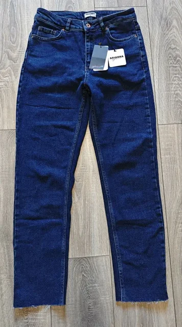 Новые джинсовые брюки mom-slim 46 размер - Парфюмерия в Ярославль