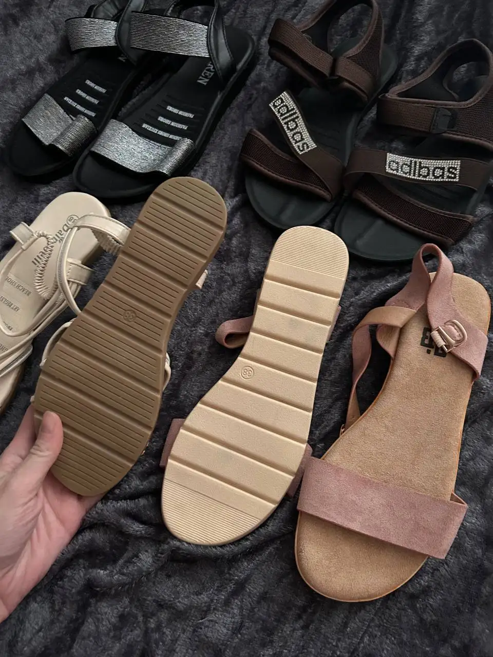 Продажа новых кроссовок 4 пары 38 размер - Обувь (Одежда) в Ярославль