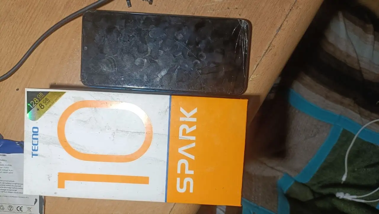 Продажа телефонов на запчасти и рабочие смартфоны - Телефоны (Электроника) в Ярославль