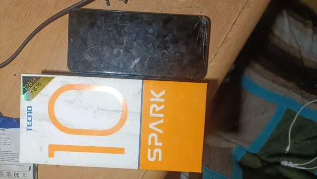 Продажа телефонов на запчасти и рабочие смартфоны - частное объявление в Ярославль