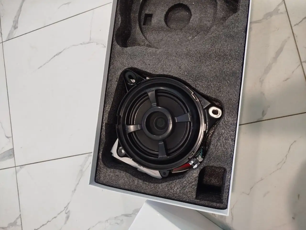 Музыка в машину - саб, колонки - Аудио (Авто) в Ярославль