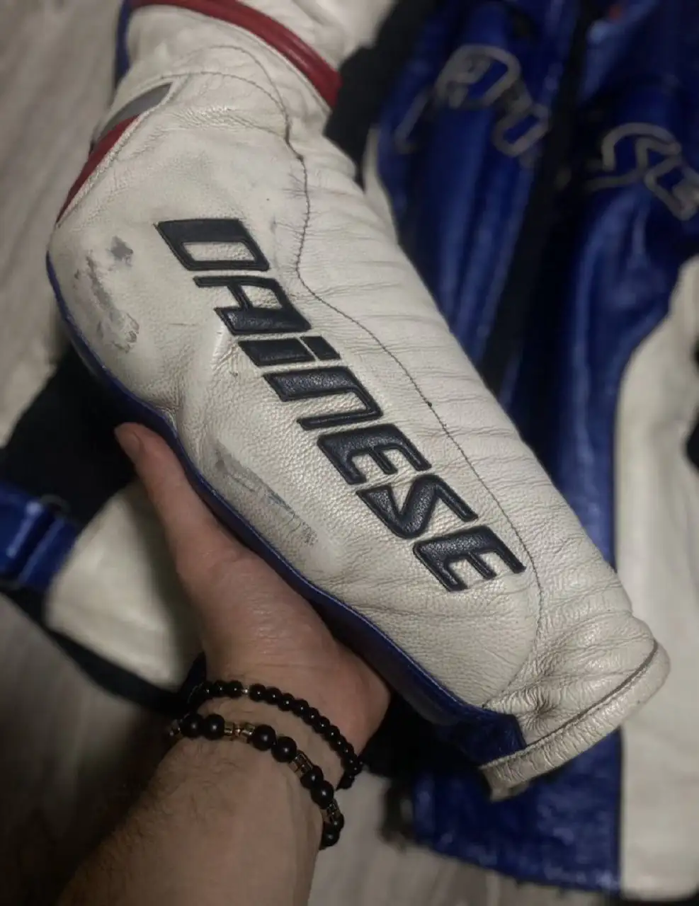 Кожанка Dainese размер M - Мотоэкипировка (Одежда) в Ярославль