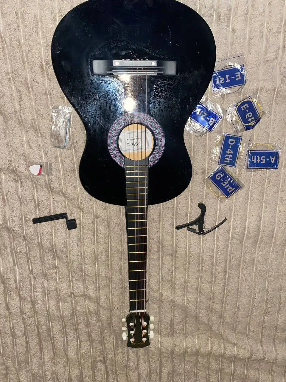 Продам классическую гитару Davinci 38 и стильные туфли - Барахолка в Ярославль