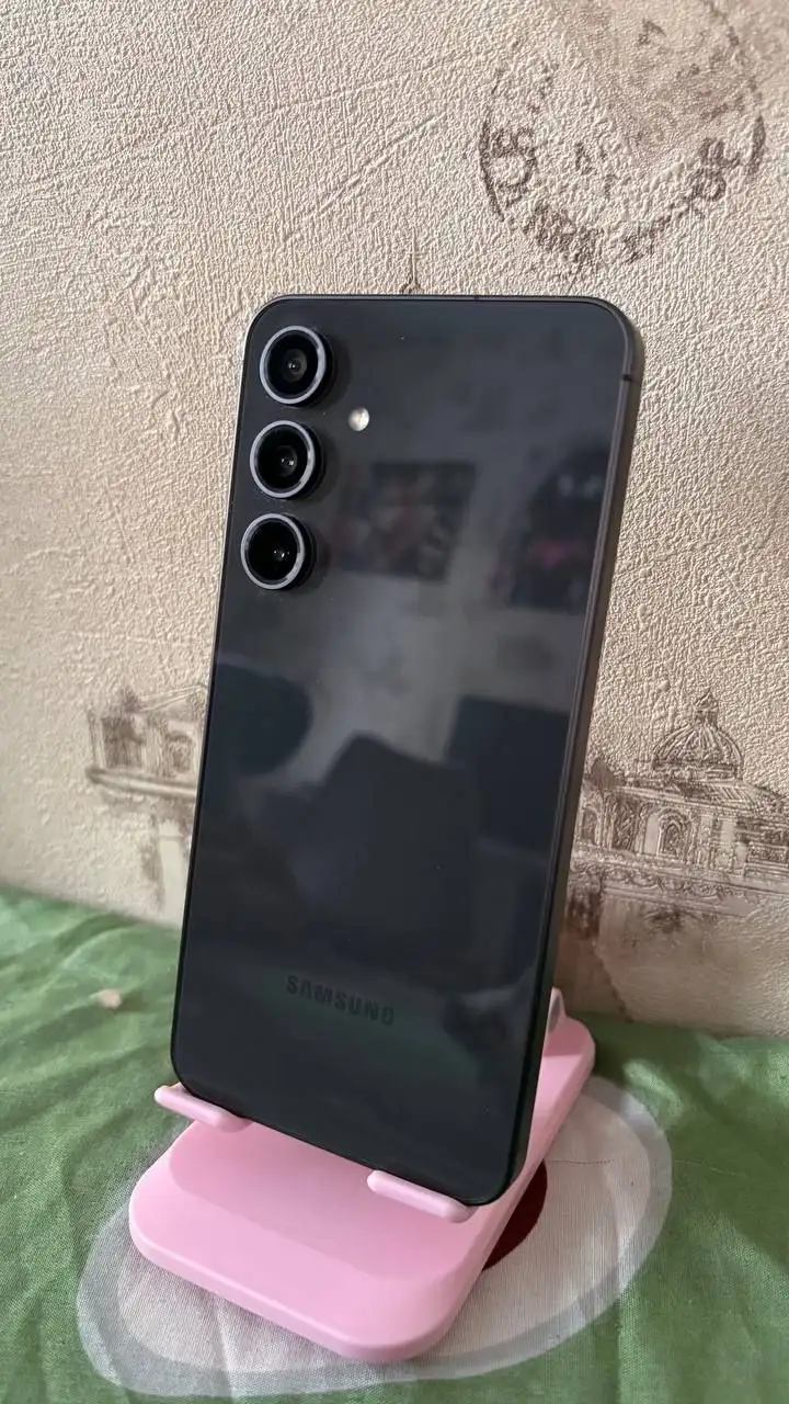 Samsung S24FE 8/128 в Ярославле - Смартфоны (Электроника) в Ярославль