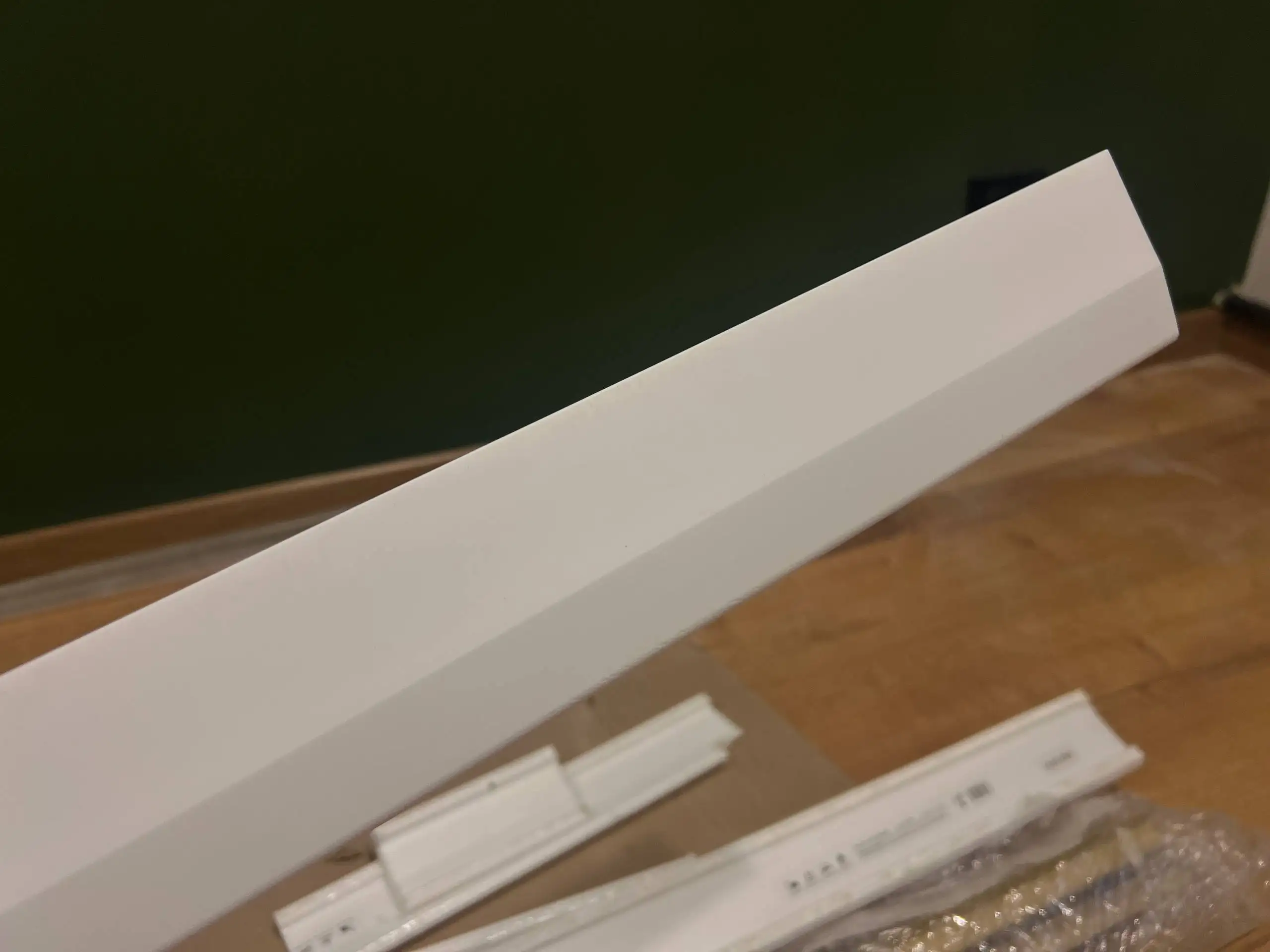 Плинтусы полистирольные влагостойкие - Строительные материалы (Для дома и дачи) в Ярославль