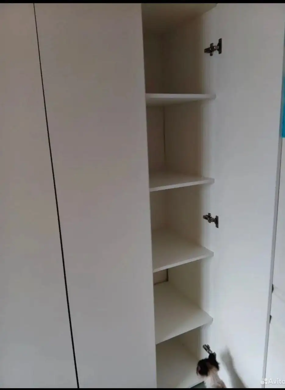 Продажа четырехстворчатого шкафа из ЛДСП - Мебель (Для дома и дачи) в Ярославль