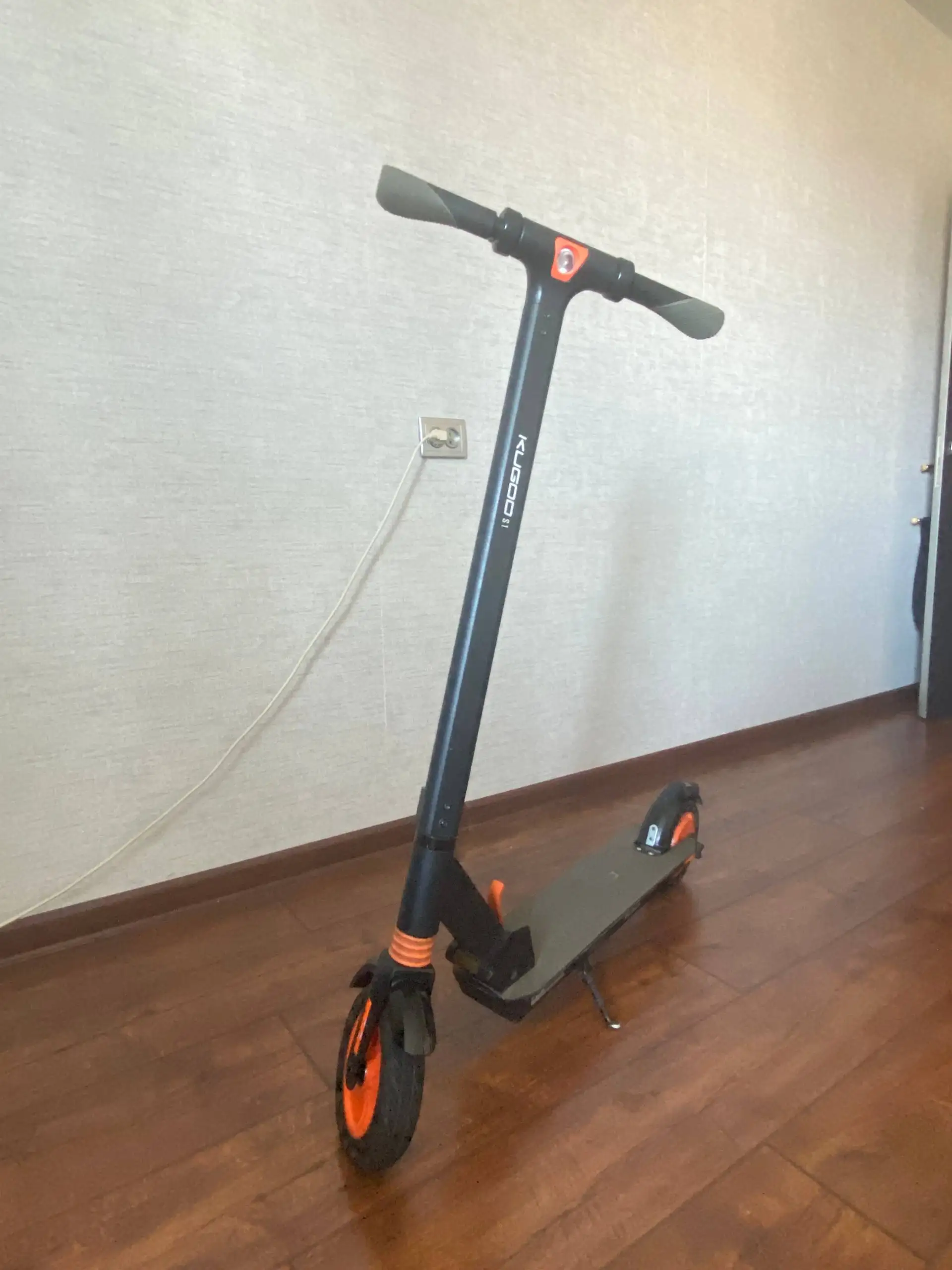 Продам самокат KUGOO S1 - Хобби и отдых в Ярославль