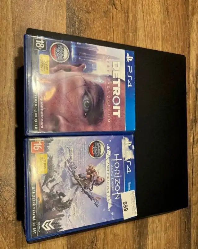 Игровая приставка PS4 Pro 1TB в комплекте - Игры и приставки (Электроника) в Ярославль
