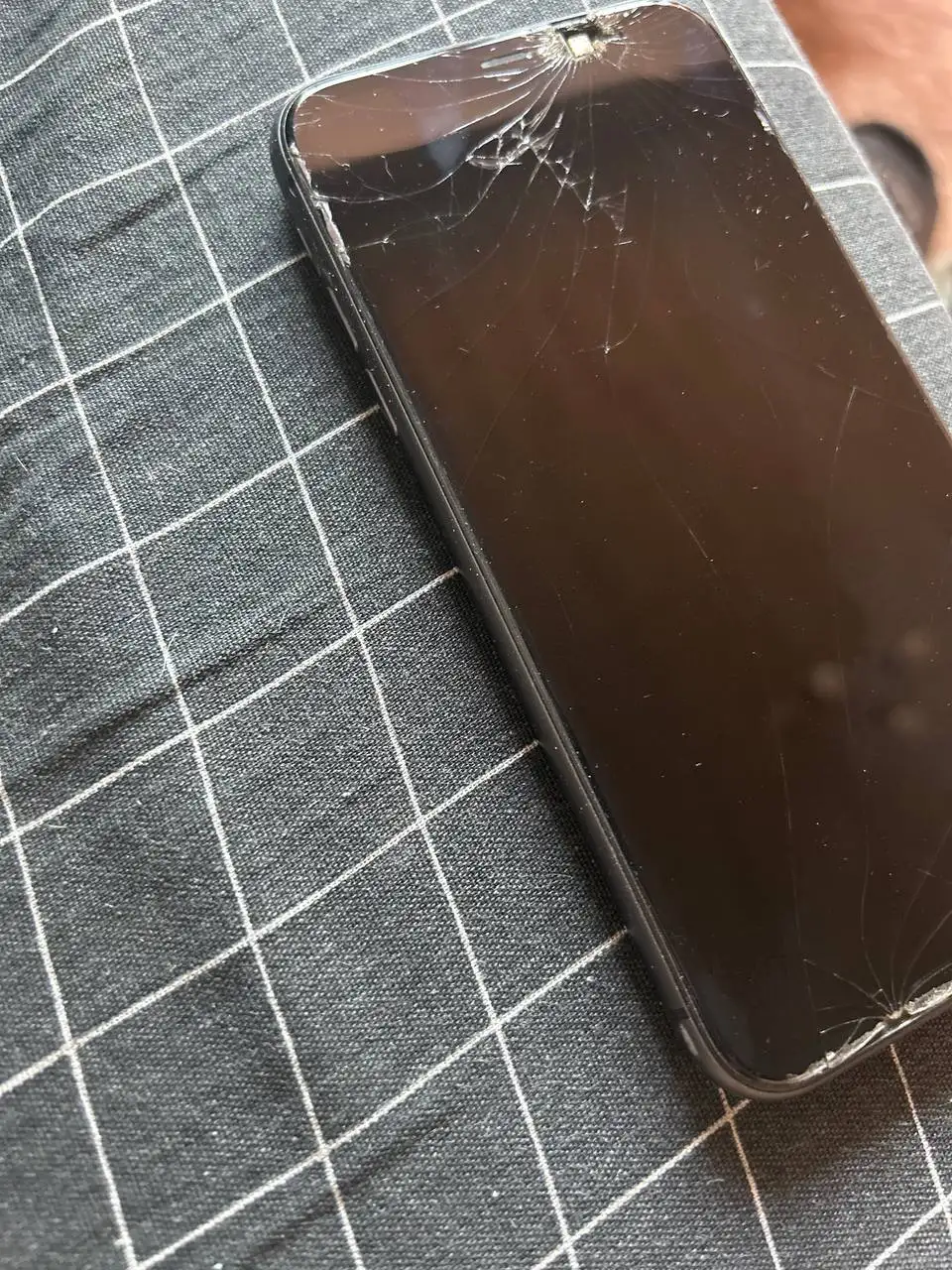 Продам iPhone 11 64GB - Смартфоны (Электроника) в Ярославль