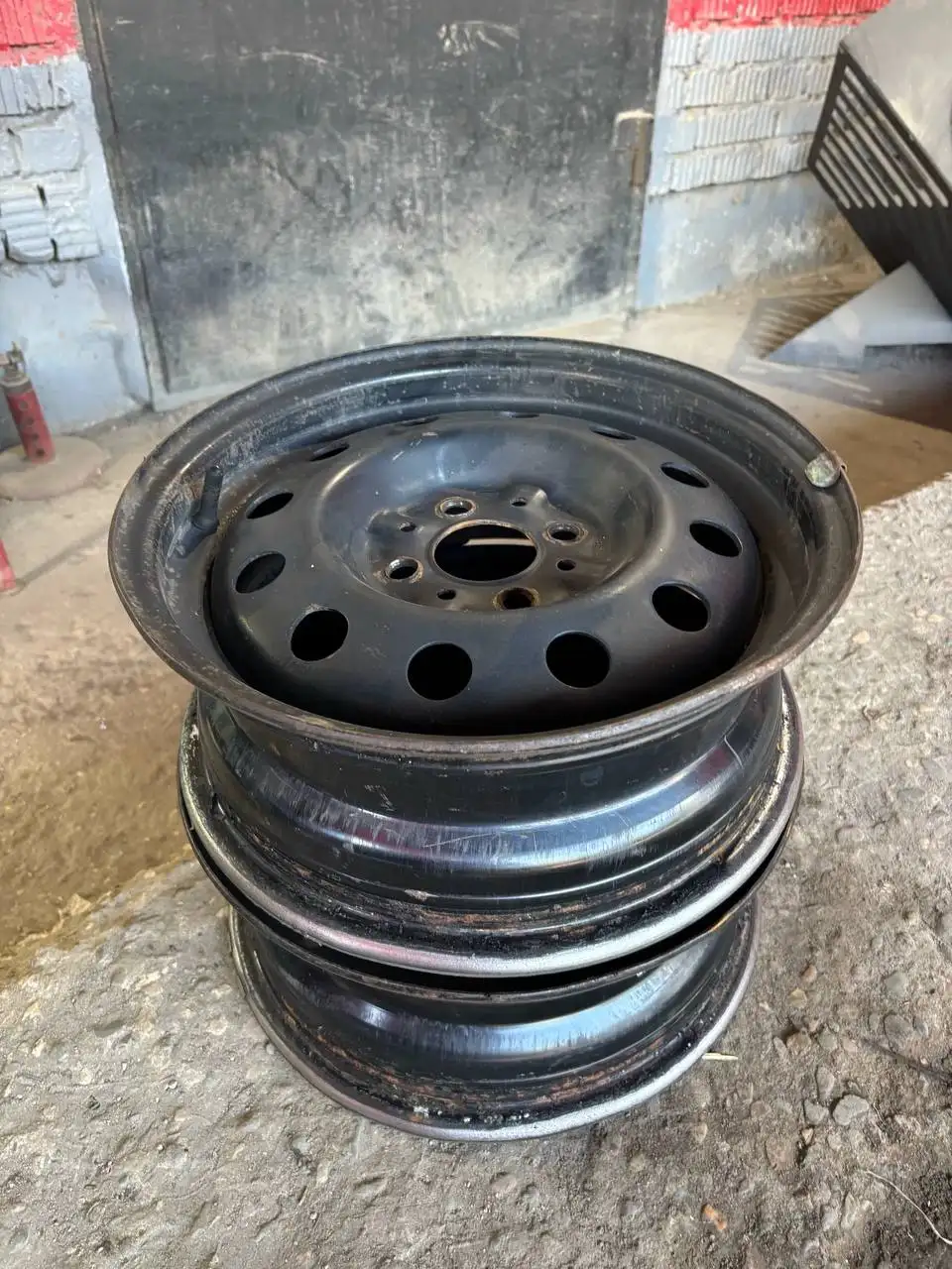 Продам штампы R14 4x98 - Колеса и шины (Запчасти) в Ярославль