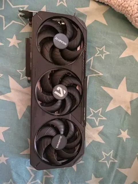 Gigabyte RTX 5070 Gaming OC - Компьютеры и комплектующие в Ярославль