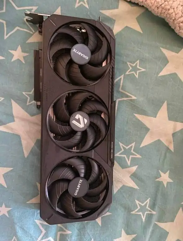 Gigabyte RTX 5070 Gaming OC - Комплектующие (Электроника) в Ярославль