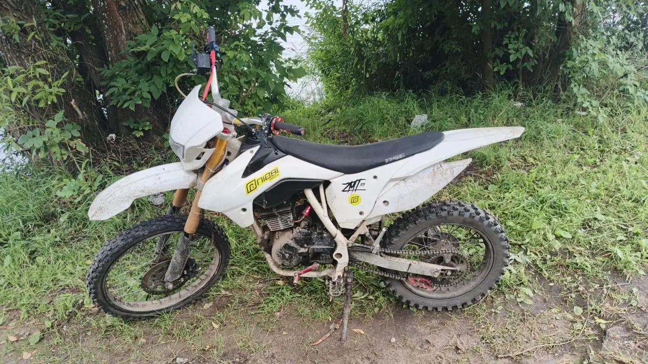 Bse z1 150cc в хорошем состоянии - Мототехника (Авто) в Ярославль