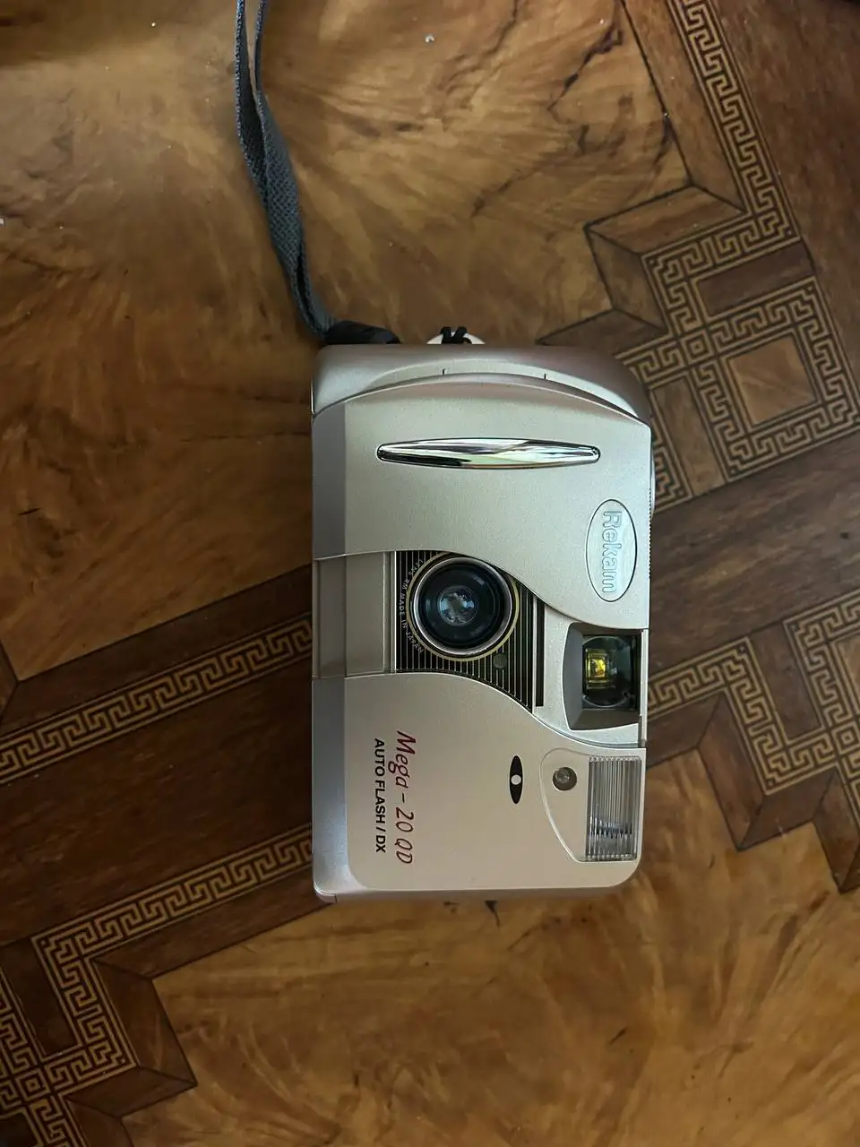 Продам новые вещи: швейная машинка, фотоаппарат, москитная лампа - Барахолка в Ярославль