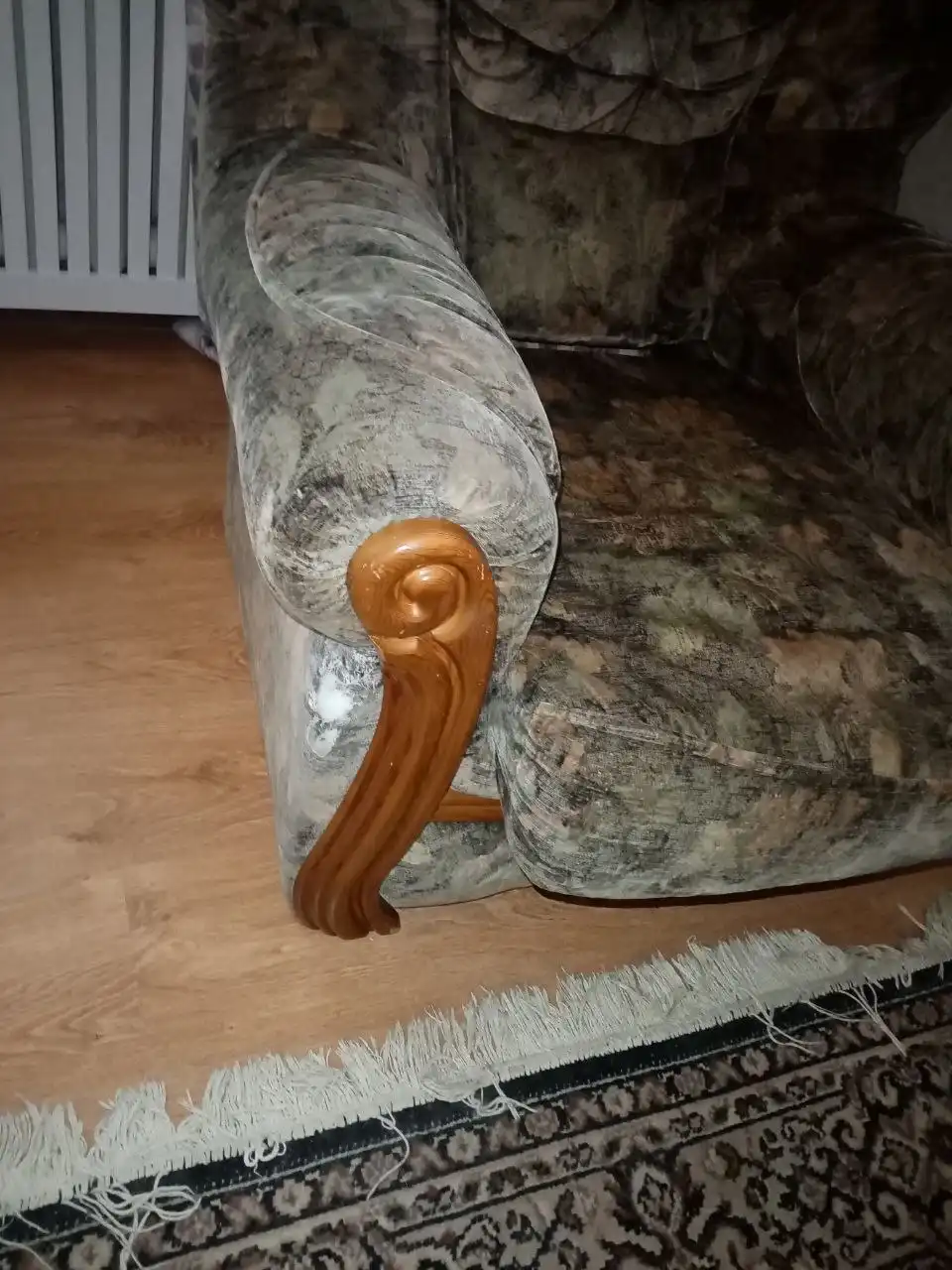 Мягкая мебель для дачи