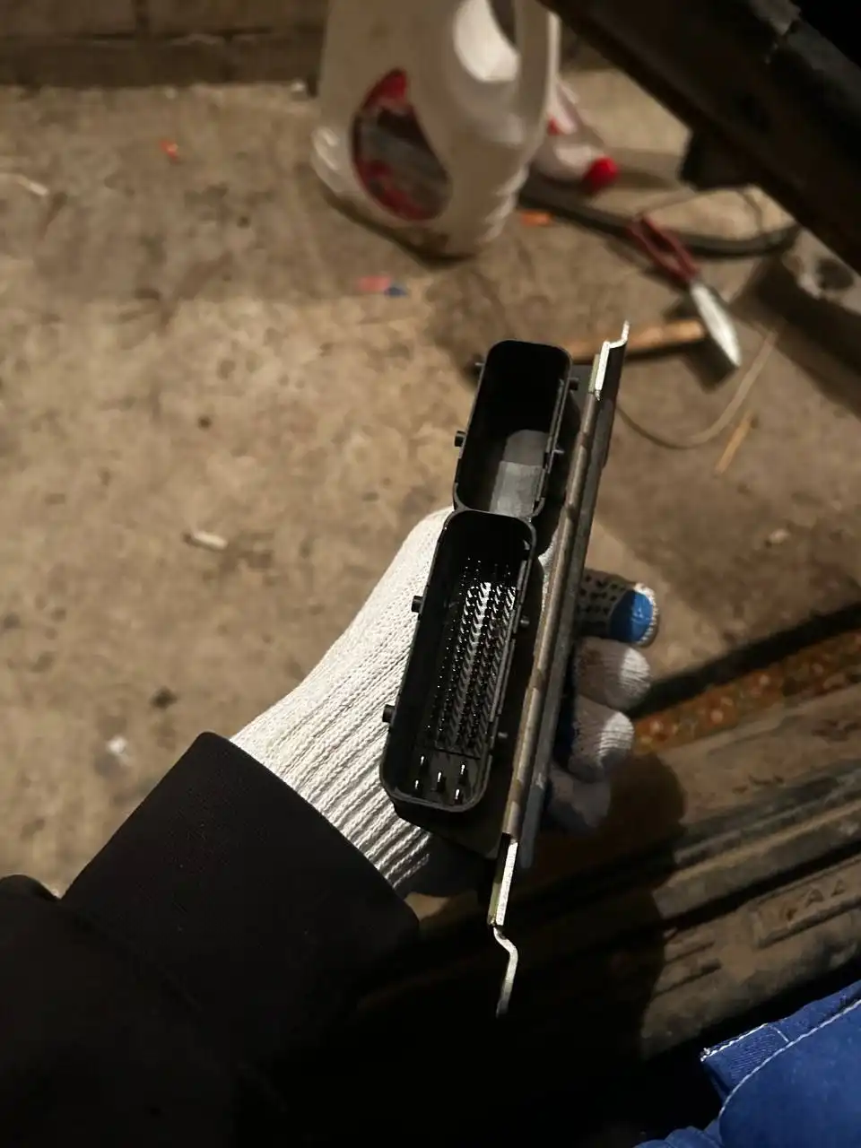 Продам ЭБУ и часы