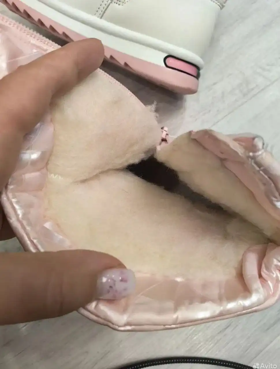 Новые зимние дутики с искусственным мехом