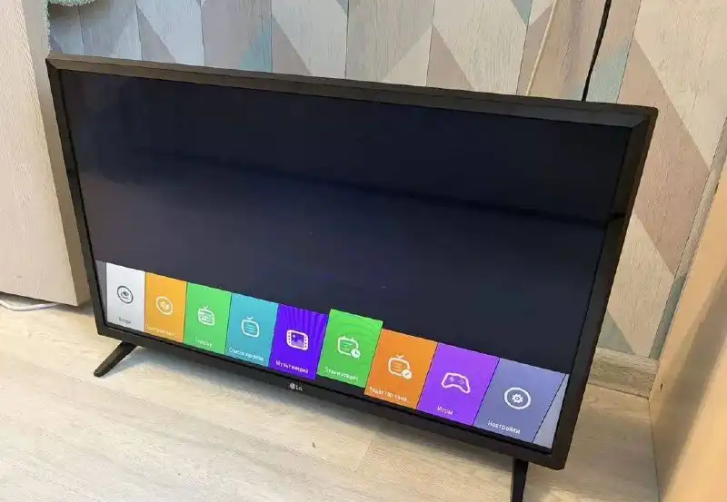 Телевизор и ноутбуки б/у в рабочем состоянии