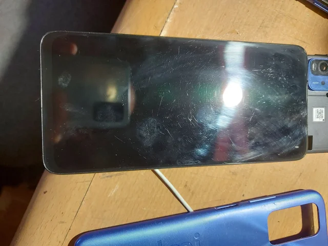 Продам Redmi 9T на запчасти или под восстановление - Электроника в Ярославль