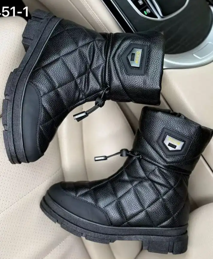 Кроссовки зимние белые и черные разные размеры - Обувь (Одежда) в Ярославль