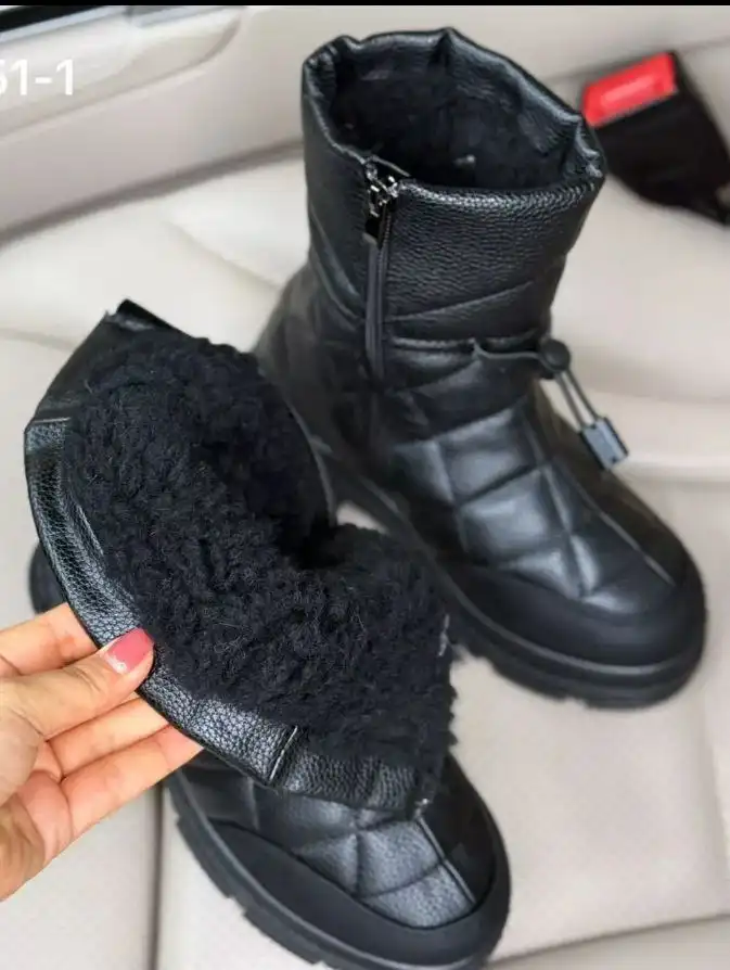 Кроссовки зимние белые и черные разные размеры - Обувь (Одежда) в Ярославль