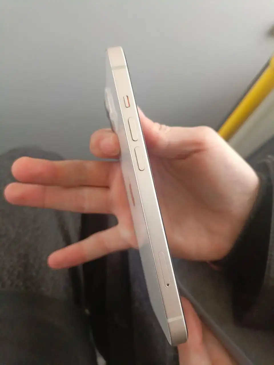 Обмен iPhone 13 в идеальном состоянии - Смартфоны (Электроника) в Ярославль