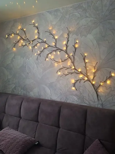 Новая гирлянда веточка длиной 2,4м с креплениями - Для дома и дачи в Ярославль