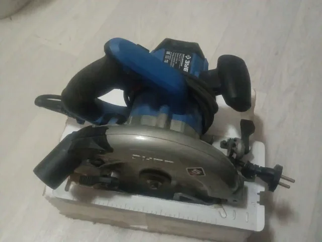 Продажа мало б.у. в идеальном состоянии - Спортивный инвентарь в Ярославль